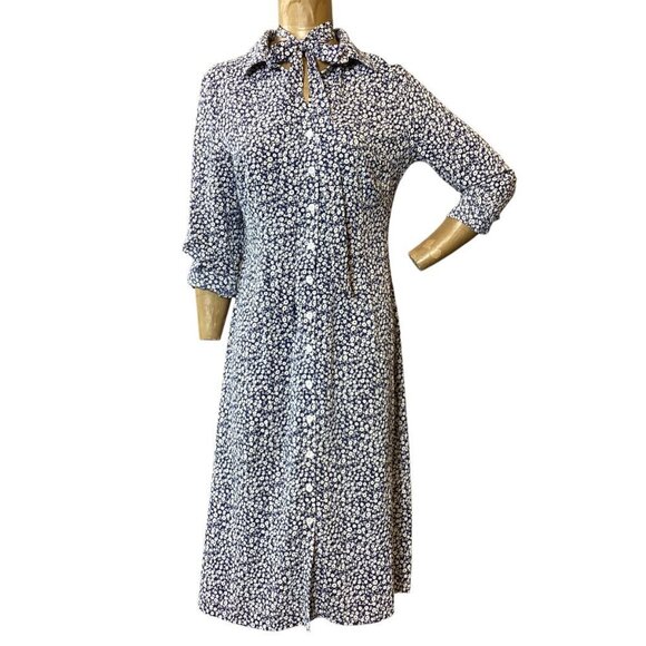 RIHOAS Long Sleeve Button Front Shirt Dress Sz M Blue & White Ditzy Floral #47Q - Picture 2 of 9
